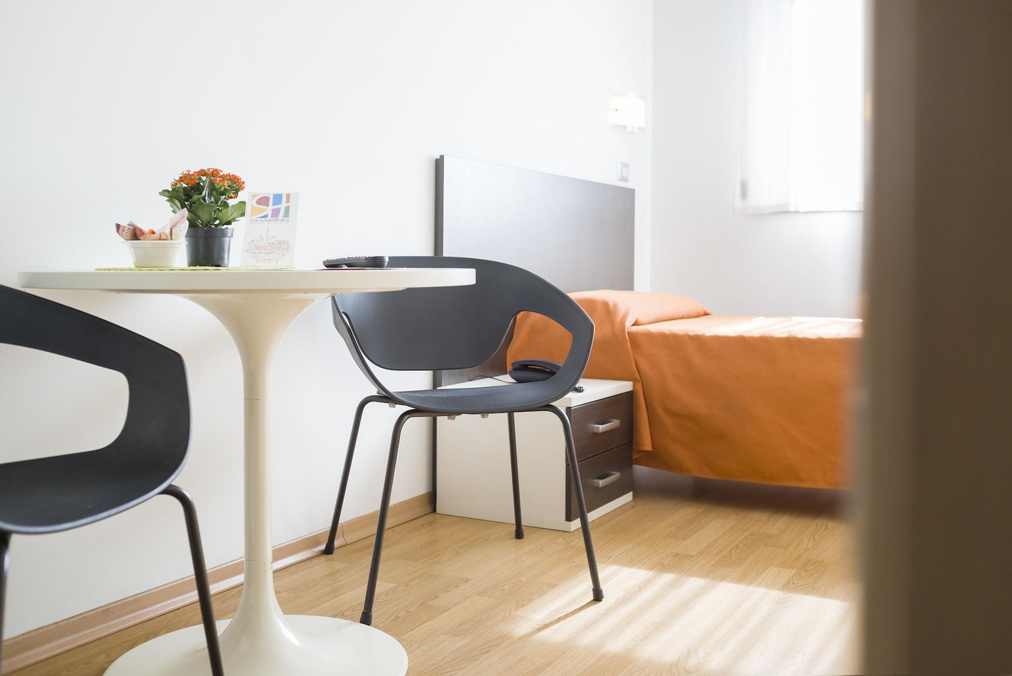 Hotel Sharing Turin Exterior photo
